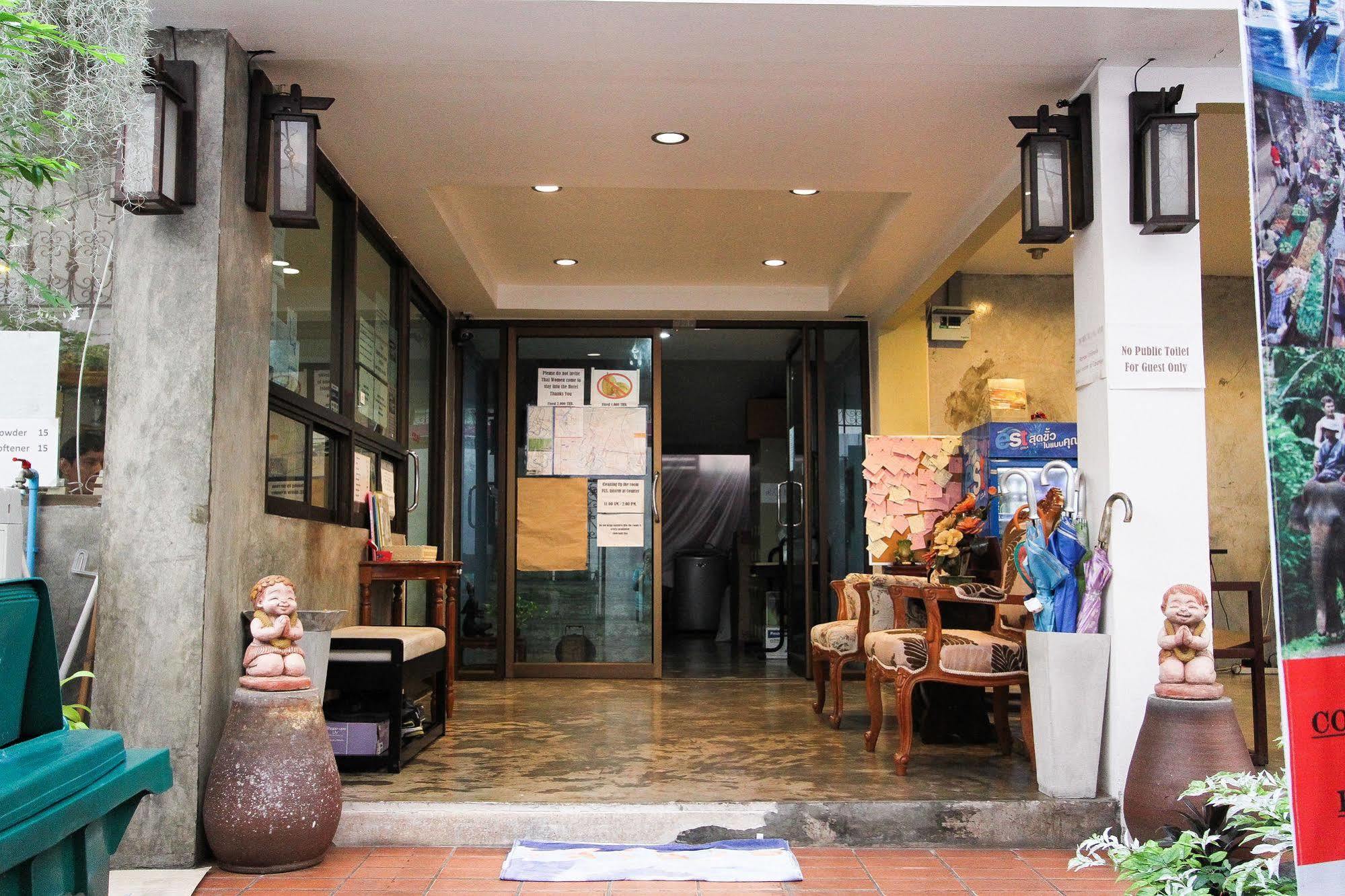 At Smile Oasis Houses Bangkok Eksteriør billede